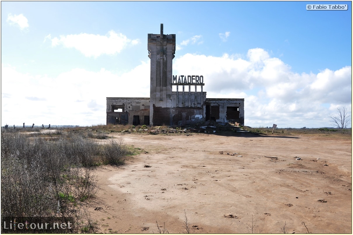 Epecuen-Epecuen-ghost-town-2.-Matadero-Municipal-abandoned-slaughterhouse-840-cover-1