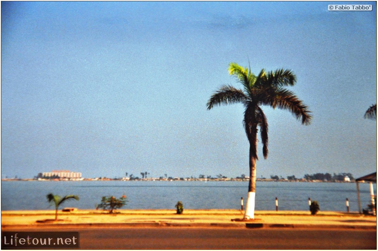 Fabios-LifeTour-Angola-2001-2003-Luanda-La-Ilha-13214