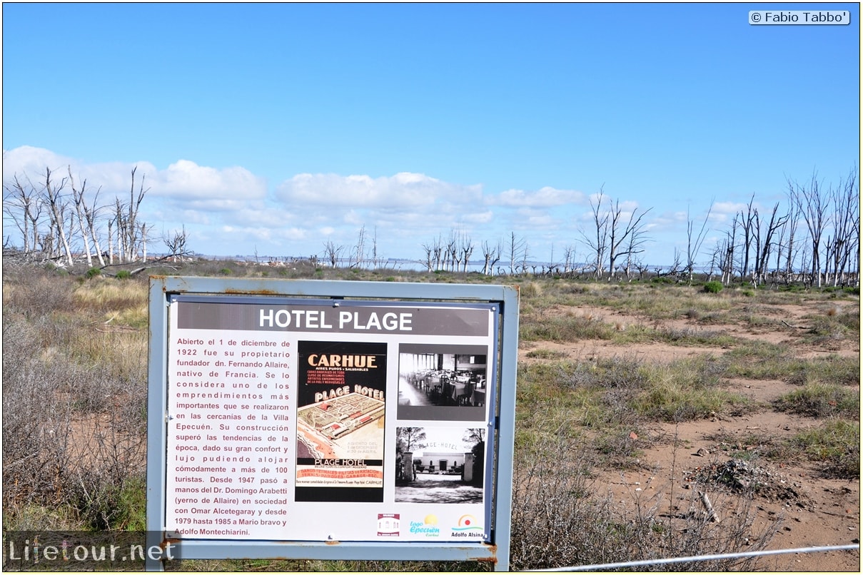 Fabios-LifeTour-Argentina-2015-July-August-Epecuen-Epecuen-ghost-town-1.-Bike-Trip-to-the-Epecuen-ghost-town-7053