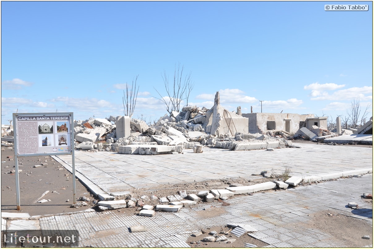 Fabios-LifeTour-Argentina-2015-July-August-Epecuen-Epecuen-ghost-town-3.-Epecuen-Ghost-town-10207