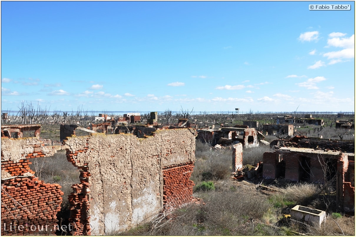 Fabios-LifeTour-Argentina-2015-July-August-Epecuen-Epecuen-ghost-town-3.-Epecuen-Ghost-town-7406