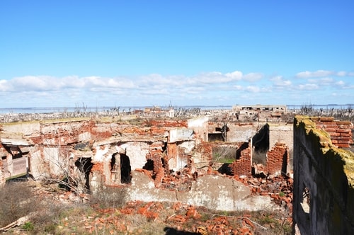 Fabios-LifeTour-Argentina-2015-July-August-Epecuen-Epecuen-ghost-town-3.-Epecuen-Ghost-town-7802-cover