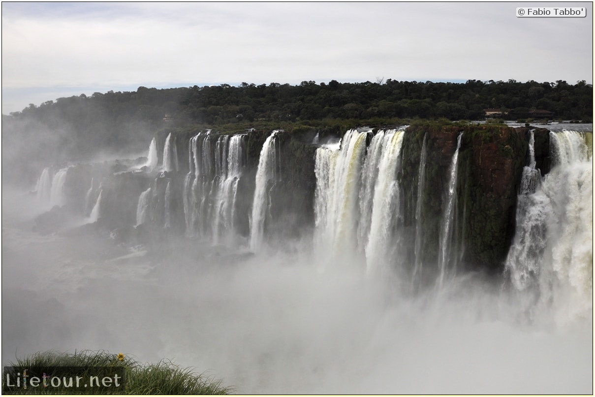 Fabios-LifeTour-Argentina-2015-July-August-Puerto-Iguazu-falls-The-Iguazu-falls-3261