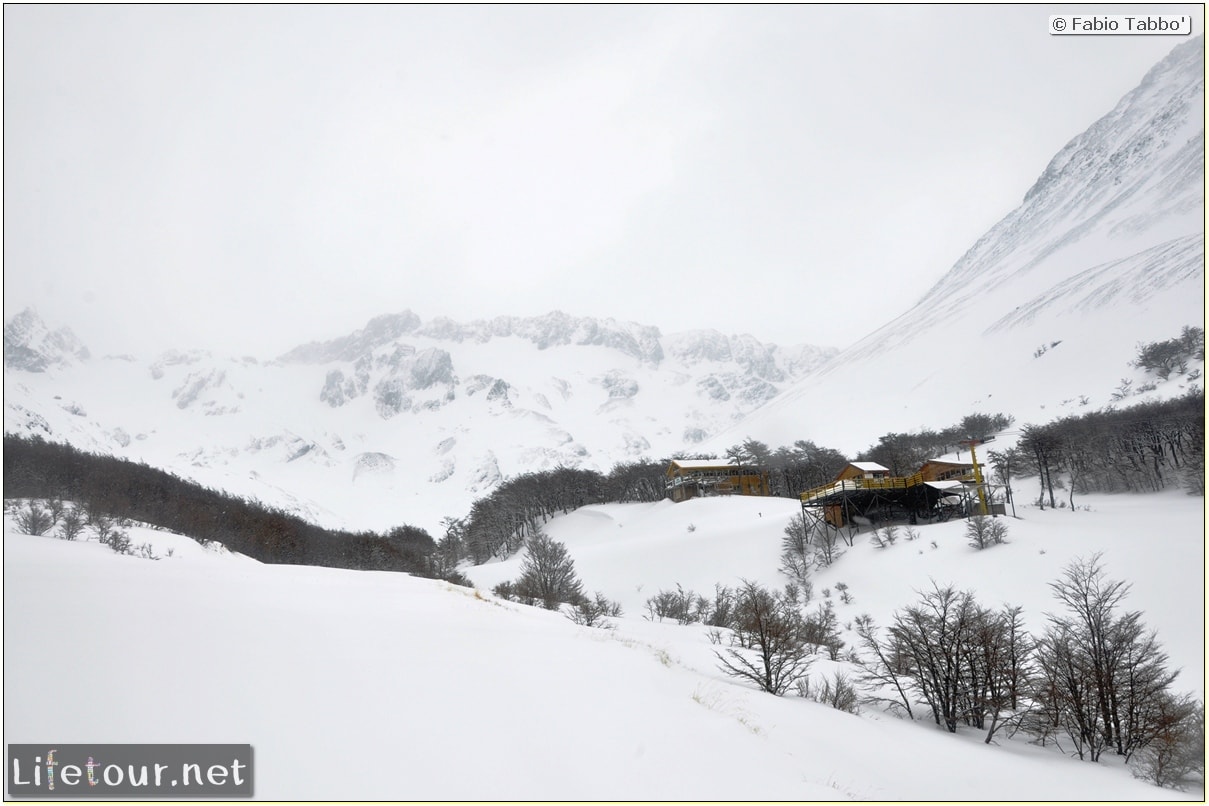 Fabios-LifeTour-Argentina-2015-July-August-Ushuaia-Glacier-Martial-2-Refugio-de-montana-5050