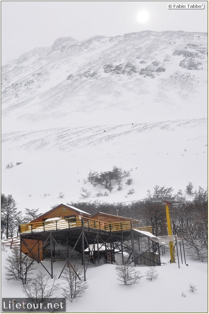 Fabios-LifeTour-Argentina-2015-July-August-Ushuaia-Glacier-Martial-2-Refugio-de-montana-5863-cover-1