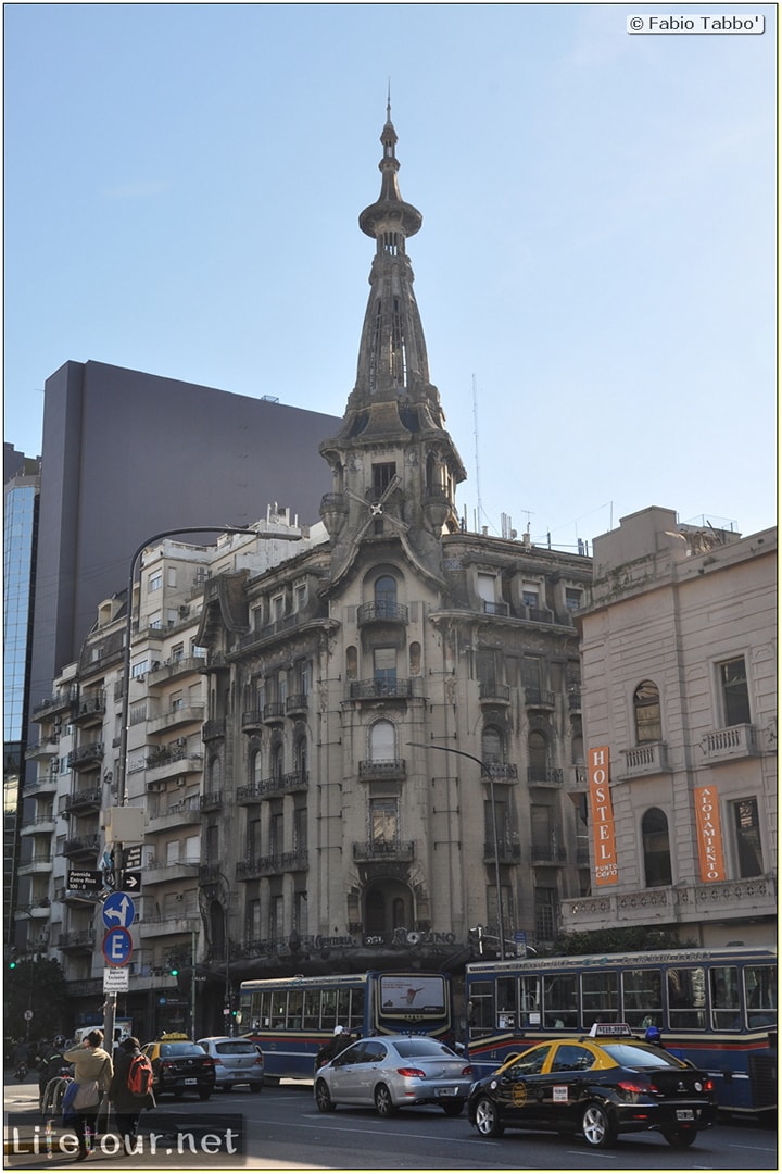 Fabios-LifeTour-Argentina-2015-July-August-buenos-aires-City-Center-Plaza-25-de-Mayo-and-Casa-Rosada-7194