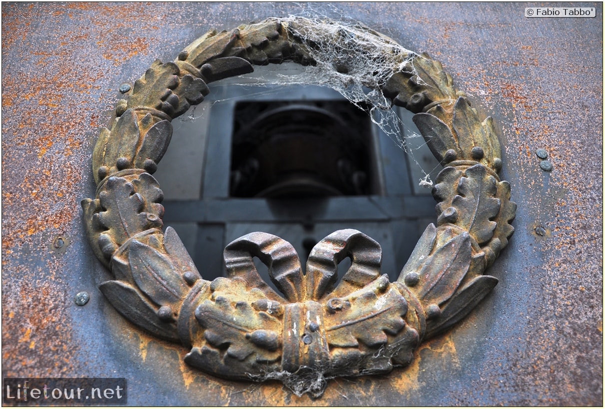 Fabios-LifeTour-Argentina-2015-July-August-buenos-aires-Recoleta-Recoleta-Cemetery-2242-cover