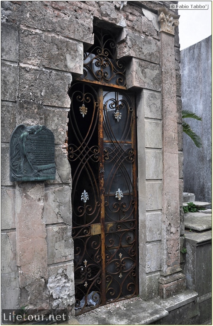 Fabios-LifeTour-Argentina-2015-July-August-buenos-aires-Recoleta-Recoleta-Cemetery-2786-1