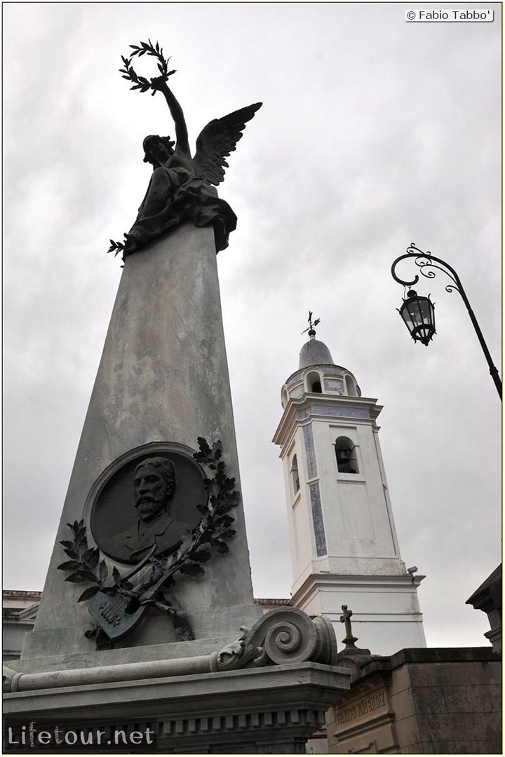 Fabios-LifeTour-Argentina-2015-July-August-buenos-aires-Recoleta-Recoleta-Cemetery-2836