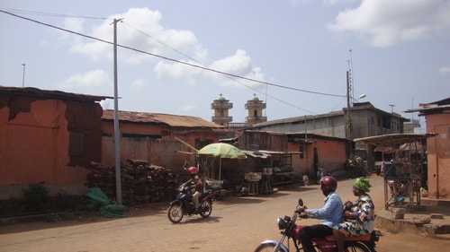 Fabios-LifeTour-Benin-2013-May-Porto-Novo-City-center-1519-cover