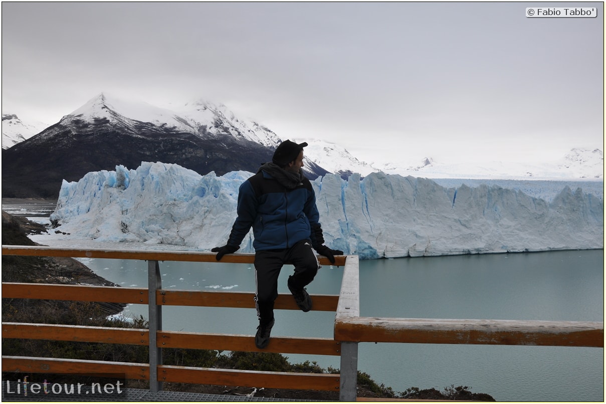 Glacier-Perito-Moreno-Northern-section-Glacier-breaking-photo-sequence-255