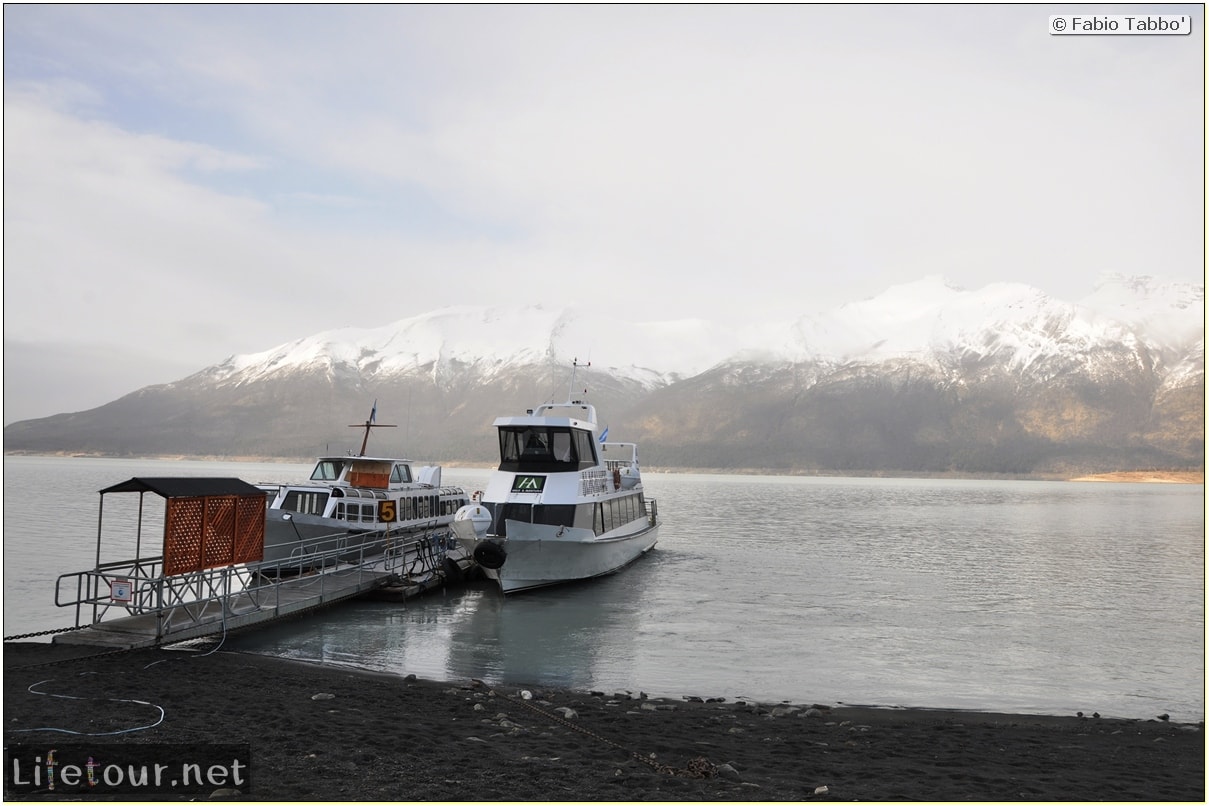 Glacier-Perito-Moreno-Southern-section-Hielo-y-Aventura-trekking-1-Bus-Boat-Trip-1108