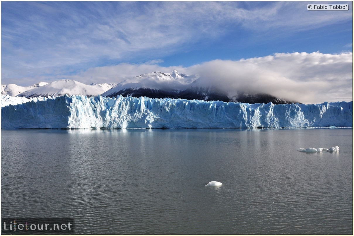 Glacier-Perito-Moreno-Southern-section-Hielo-y-Aventura-trekking-1-Bus-Boat-Trip-931