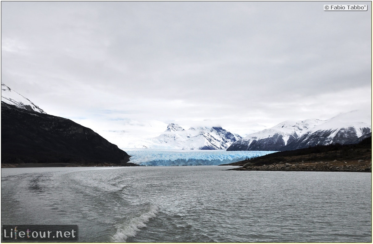 Glacier-Perito-Moreno-Southern-section-Hielo-y-Aventura-trekking-6-return-trip-by-boat-257