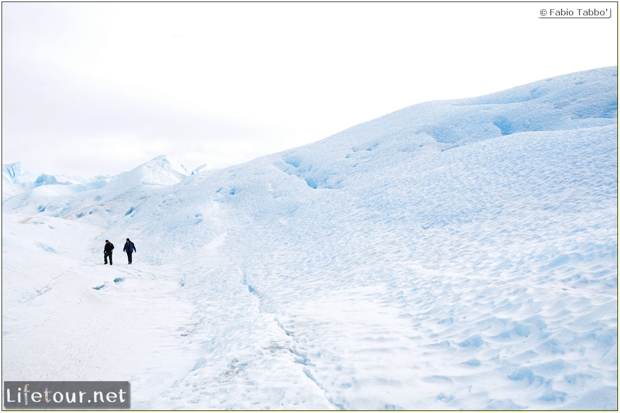 Southern-section-Hielo-y-Aventura-trekking-4-Climbing-the-Perito-Moreno-glacier-38