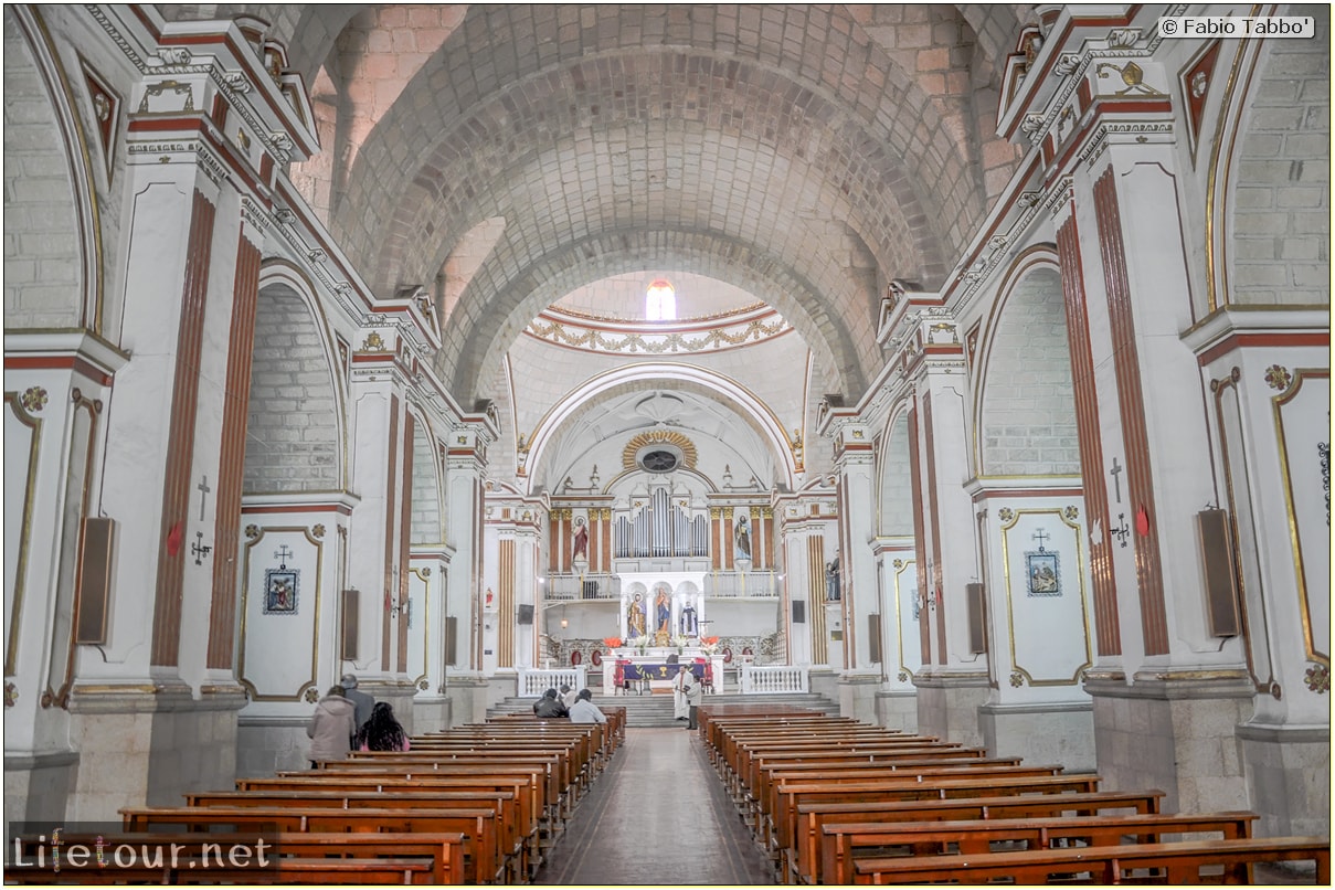Fabio_s-LifeTour---Bolivia-(2015-March)---La-Paz---Iglesia-Santo-Domingo---2236
