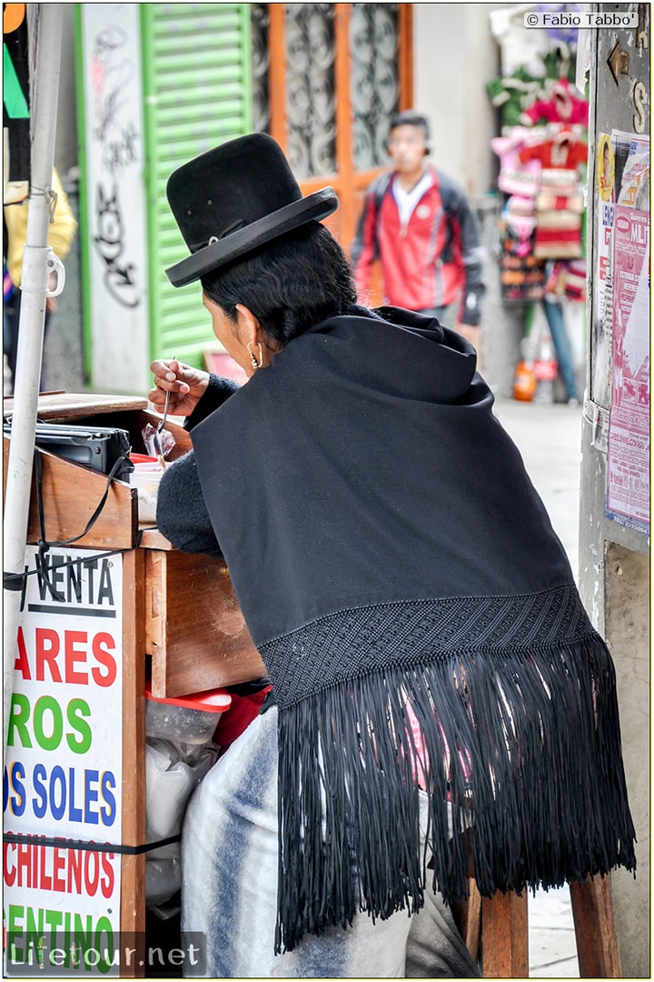 Fabio_s-LifeTour---Bolivia-(2015-March)---La-Paz---Witches-Market-(Mercado-de-las-Brujas)---5415