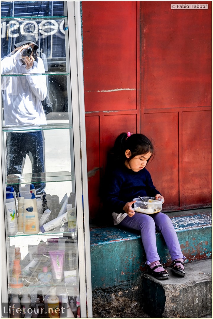 Fabio_s-LifeTour---Bolivia-(2015-March)---La-Paz---Witches-Market-(Mercado-de-las-Brujas)---6089-cover