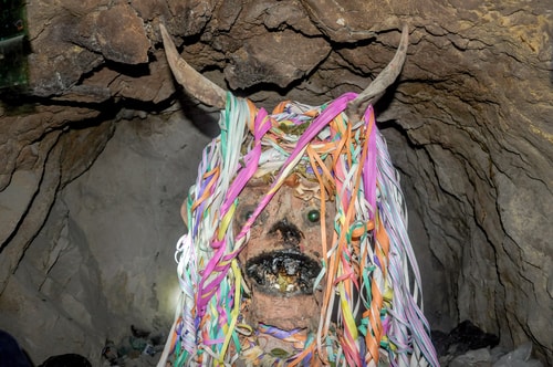 Fabio_s-LifeTour---Bolivia-(2015-March)---Potosi---mine---2.-Inside-the-mine-(welcome-to-hell)---7258-cover