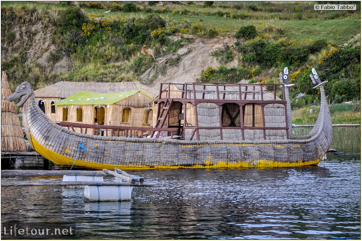 Fabio_s-LifeTour---Bolivia-(2015-March)---Titicaca---Titicaca-Lake---2.-Islas-flotantes---9529-cover