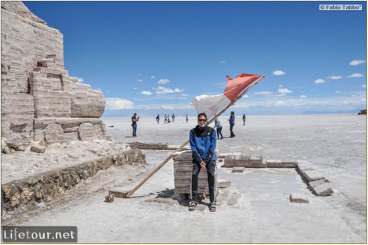 Fabio_s-LifeTour---Bolivia-(2015-March)---Ujuni---Salar-de-Ujuni---2--Paris-Dakar-refuge---9078-cover