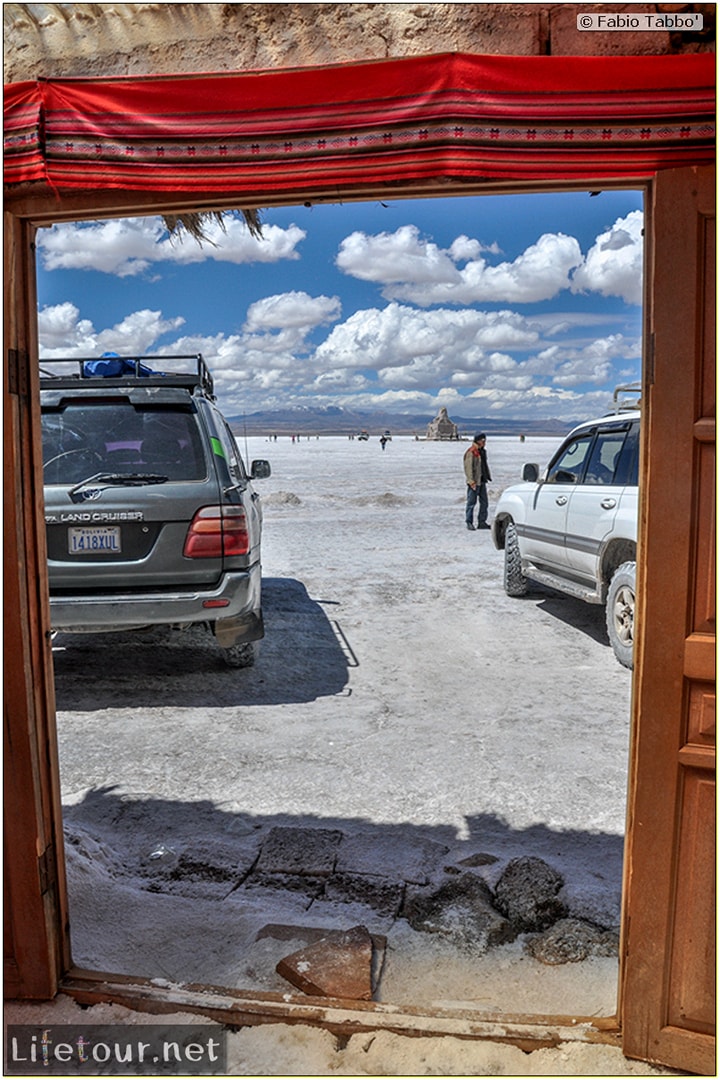 Fabio_s-LifeTour---Bolivia-(2015-March)---Ujuni---Salar-de-Ujuni---2--Paris-Dakar-refuge---9966