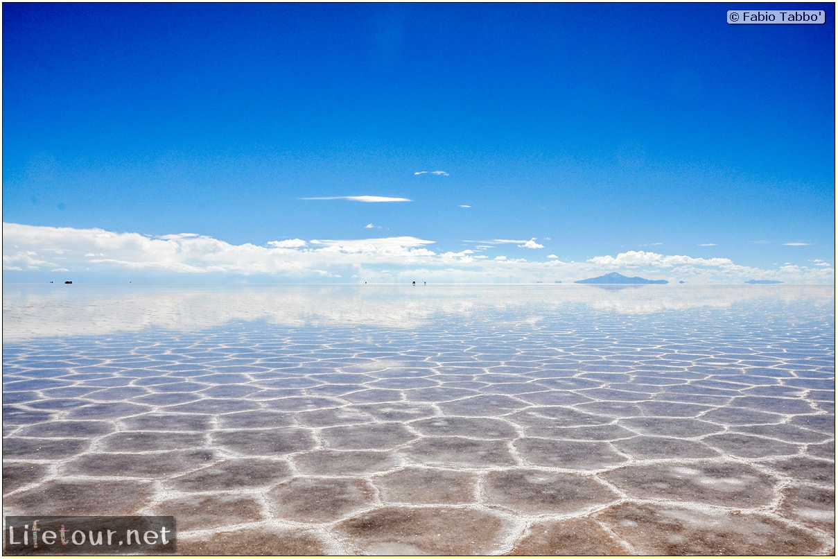 Fabio_s-LifeTour---Bolivia-(2015-March)---Ujuni---Salar-de-Ujuni---3--erratic-trekking---10805-cover