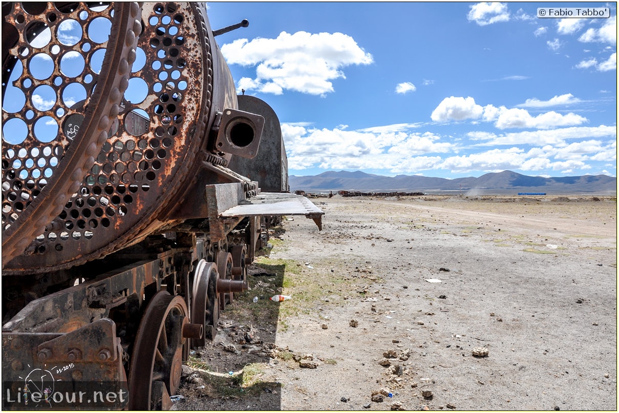 Fabio_s-LifeTour---Bolivia-(2015-March)---Ujuni---Ujuni-Train-Graveyard---3095