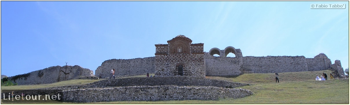 Fabios-LifeTour-Albania-2005-August-Berat-Berat-Castle-20023-1