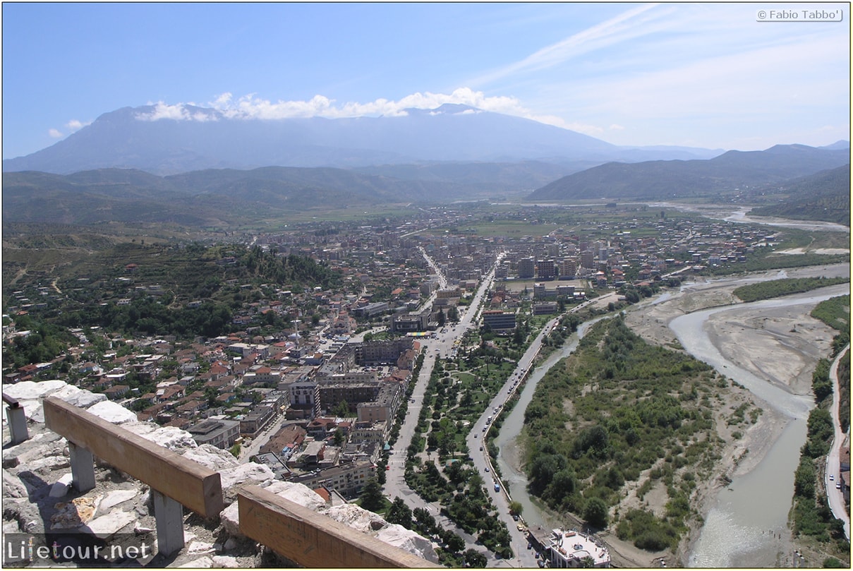 Fabios-LifeTour-Albania-2005-August-Berat-Berat-City-20037-2