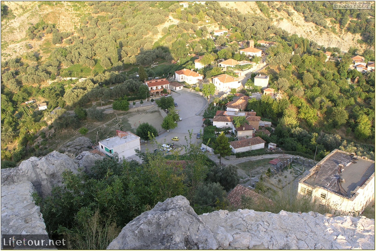 Fabios-LifeTour-Albania-2005-August-Petrelle-20106-1