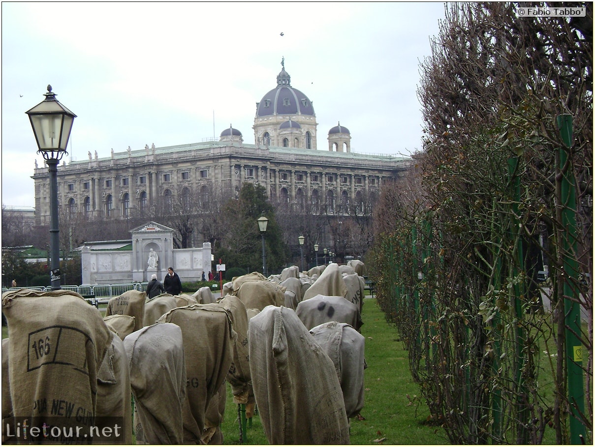 Fabios-LifeTour-Austria-1984-and-2009-January-Vienna-Kunsthistorisches-Museum-413