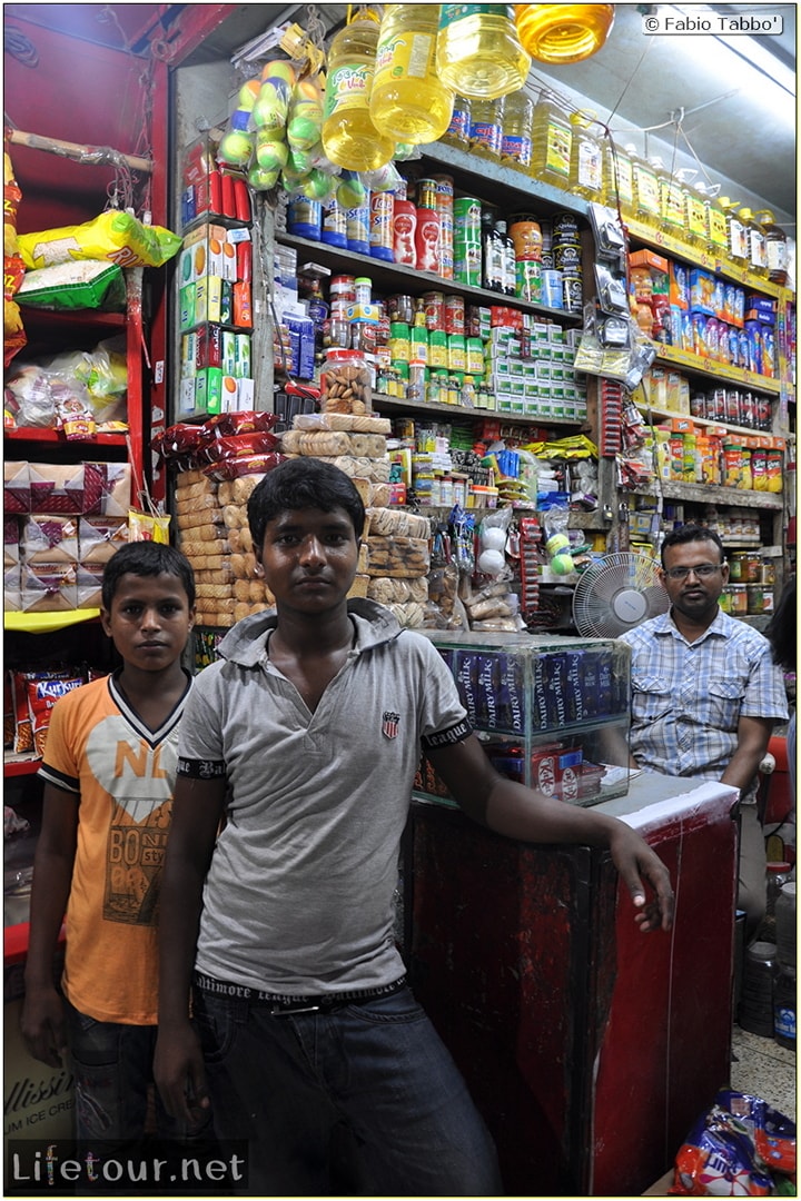 Fabios-LifeTour-Bangladesh-2014-May-Dacca-Night-markets-7405