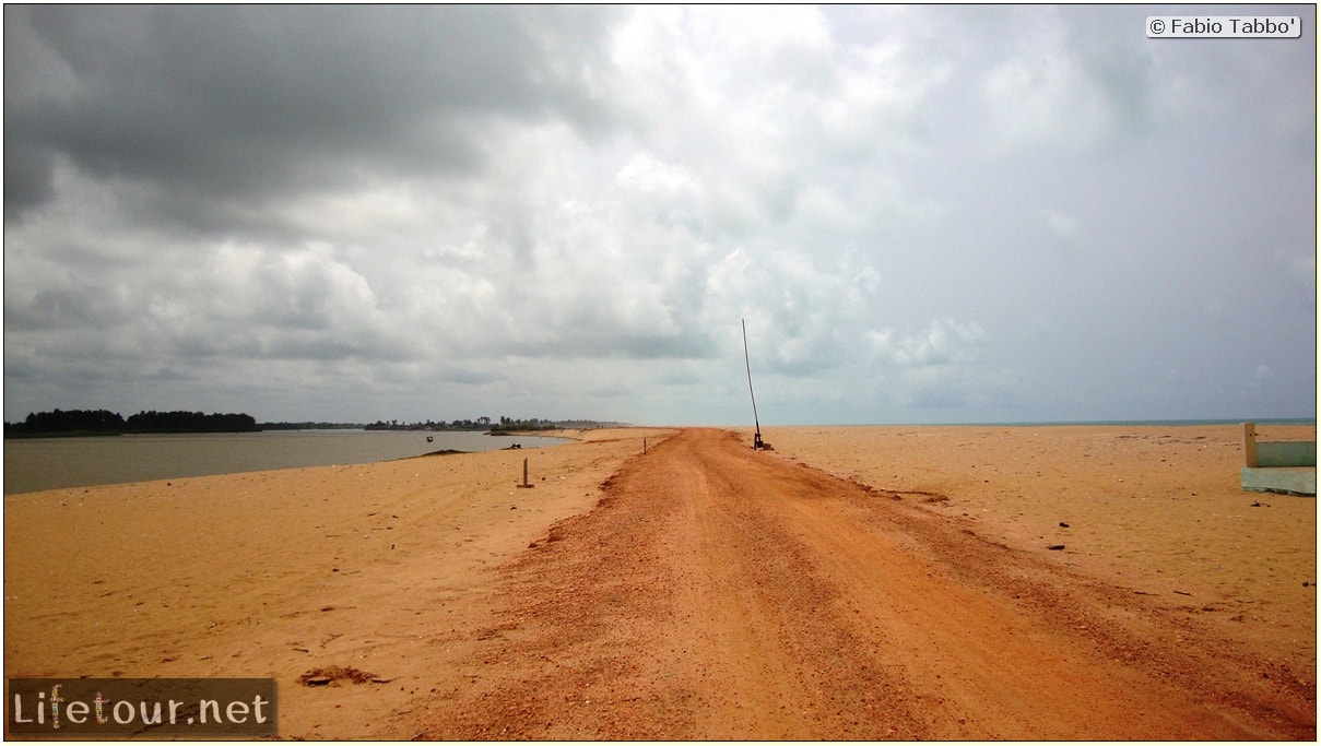 Fabio's LifeTour - Benin (2013 May) - Grand Popo - Comptoirs Coloniaux de Gbecon (ghost town) - 1412 cover