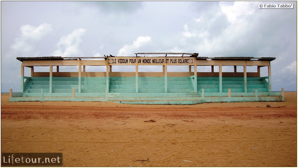Fabio's LifeTour - Benin (2013 May) - Grand Popo - Comptoirs Coloniaux de Gbecon (ghost town) - 1414