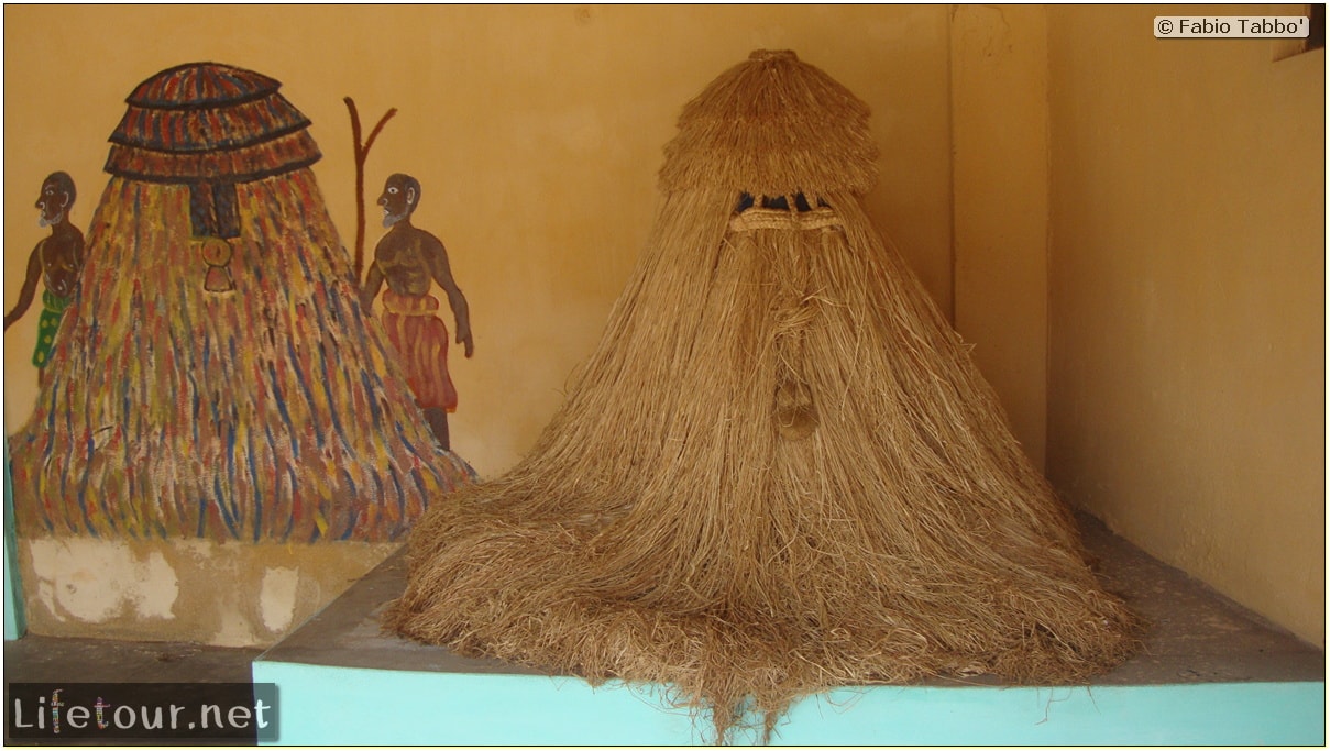 Fabio's LifeTour - Benin (2013 May) - Porto Novo - Voodoo temples - 1522 cover