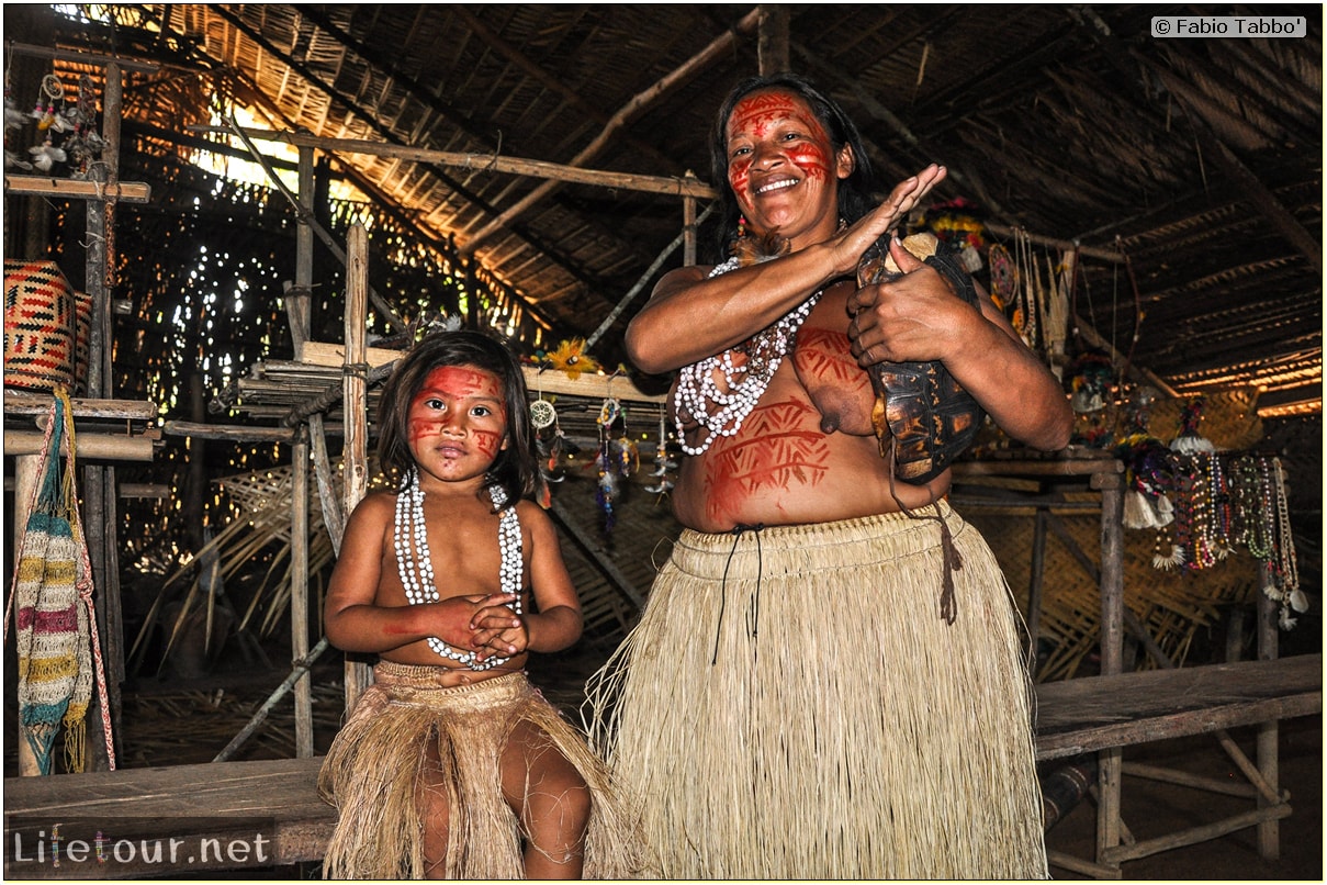 Amazon Jungle - Indios village - 3- The cutest jungle kids ever - 758 cover