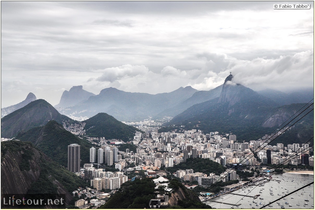 Brazil (2015) - Rio De Janeiro - Trilha Do P¦o De Açúcar - 4- on top of the mountain - 9262