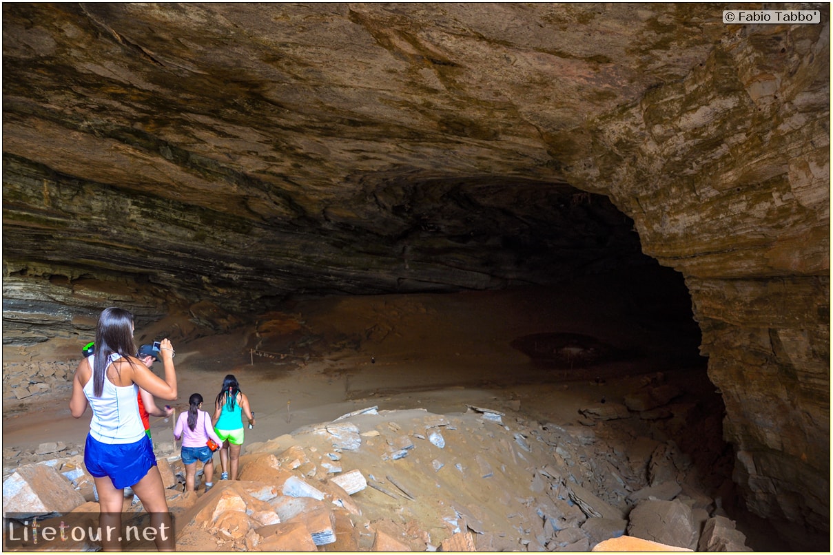 Fabio's LifeTour - Brazil (2015 April-June and October) - Chapada Diamantina - National Park - 2- Gruta da Lapa Doce - 6767 cover