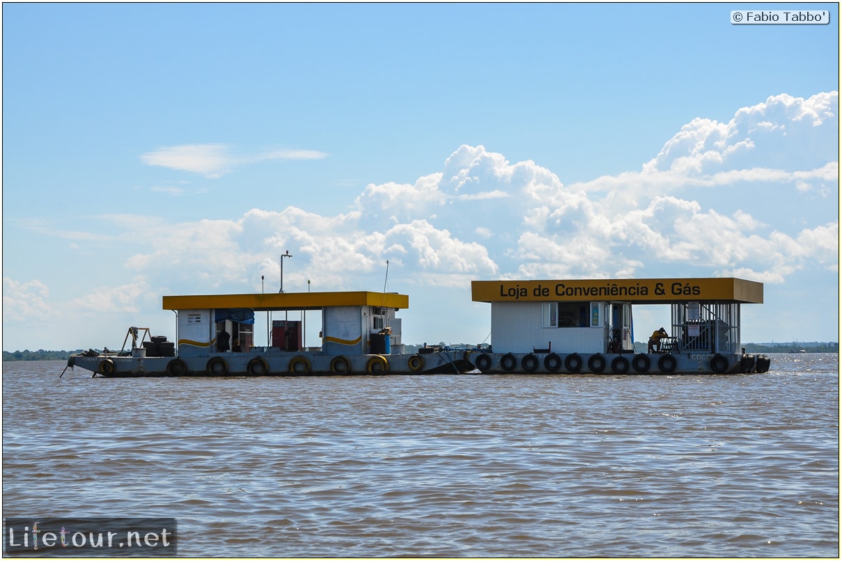 Fabio's LifeTour - Brazil (2015 April-June and October) - Manaus - Amazon Jungle - Fuel stations on the Amazon river - 10564