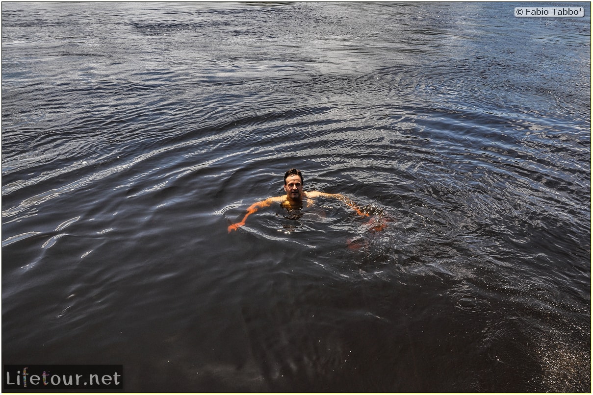 Fabio's LifeTour - Brazil (2015 April-June and October) - Manaus - Amazon Jungle - Sleeping in jungle lodge - 10935