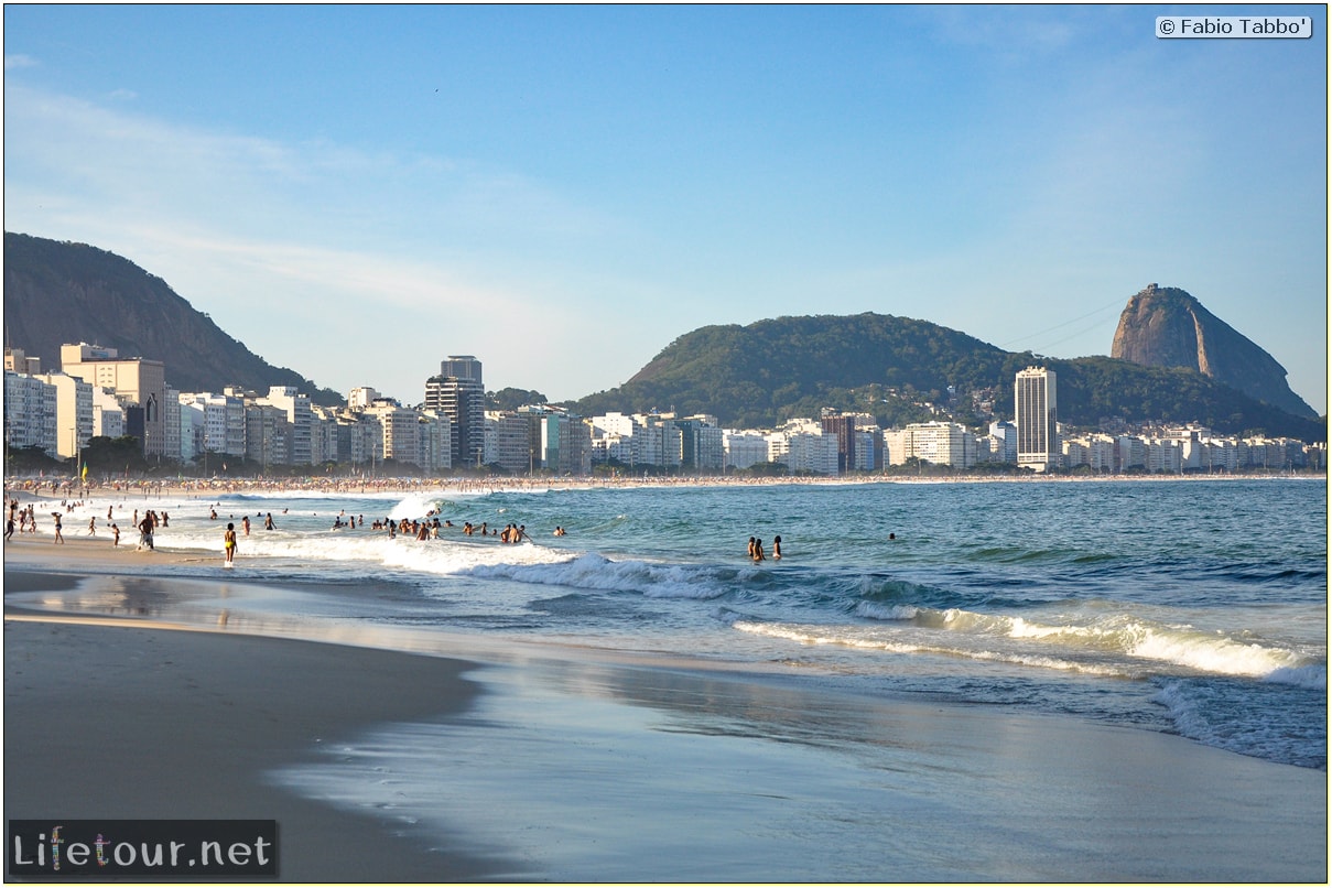 Fabio's LifeTour - Brazil (2015 April-June and October) - Rio De Janeiro - Copacabana beach - 3903