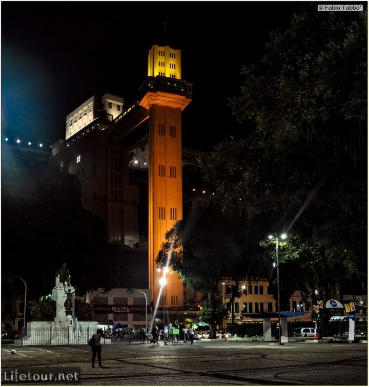 Fabio's LifeTour - Brazil (2015 April-June and October) - Salvador de Bahia - Lower city - Elevador Lacerda - 8978