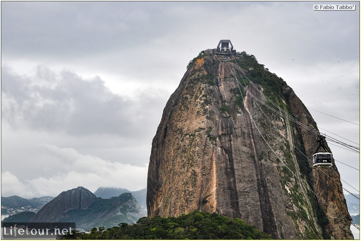 Rio De Janeiro - Trilha Do P¦o De Açúcar - 2- panoramic views on first station - 695 cover