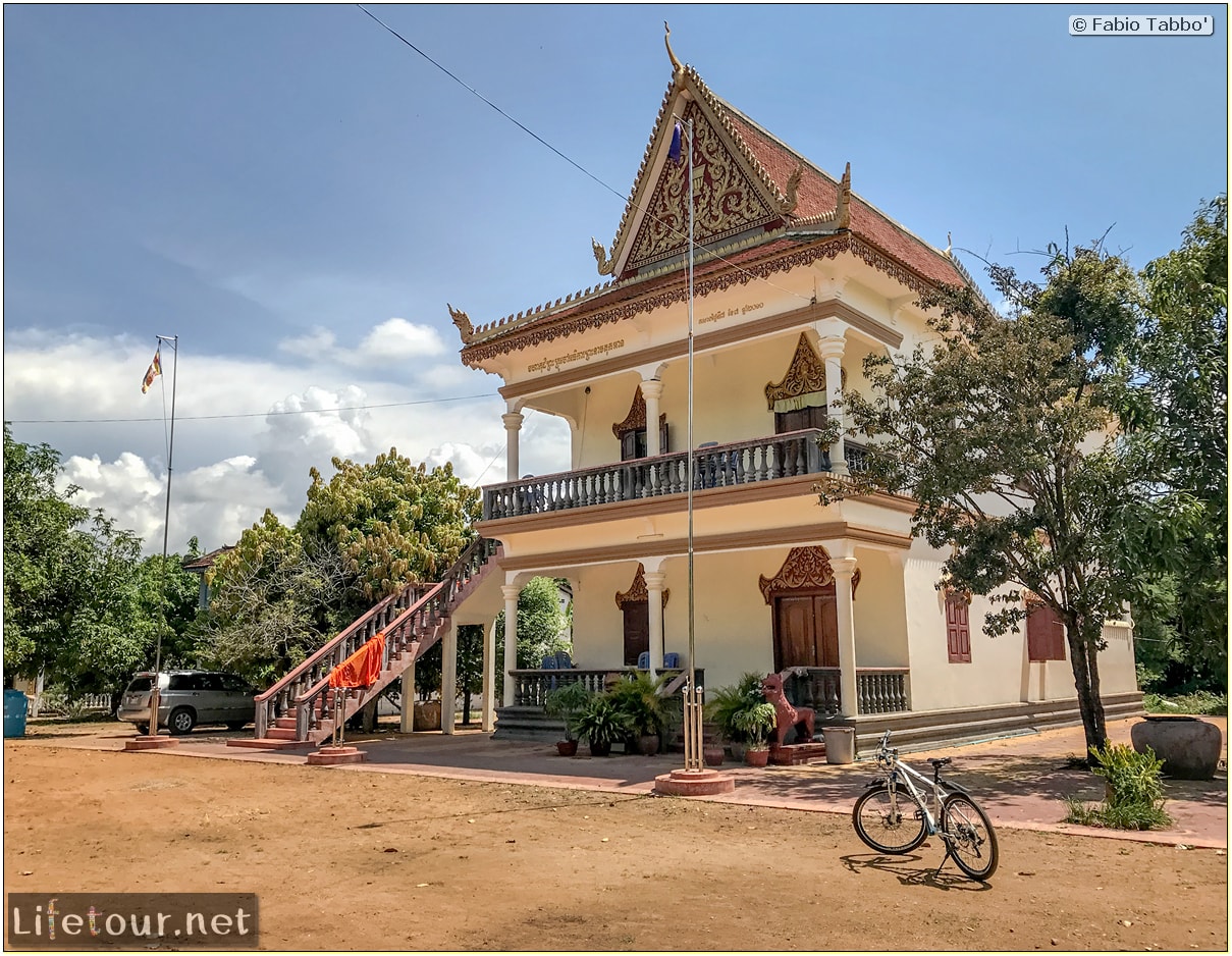 Fabio_s-LifeTour---Cambodia-(2017-July-August)---Krong-Stueng-Saen-(Kampong-Thom)---Wat-Sen-Serei-Pagoda---18429