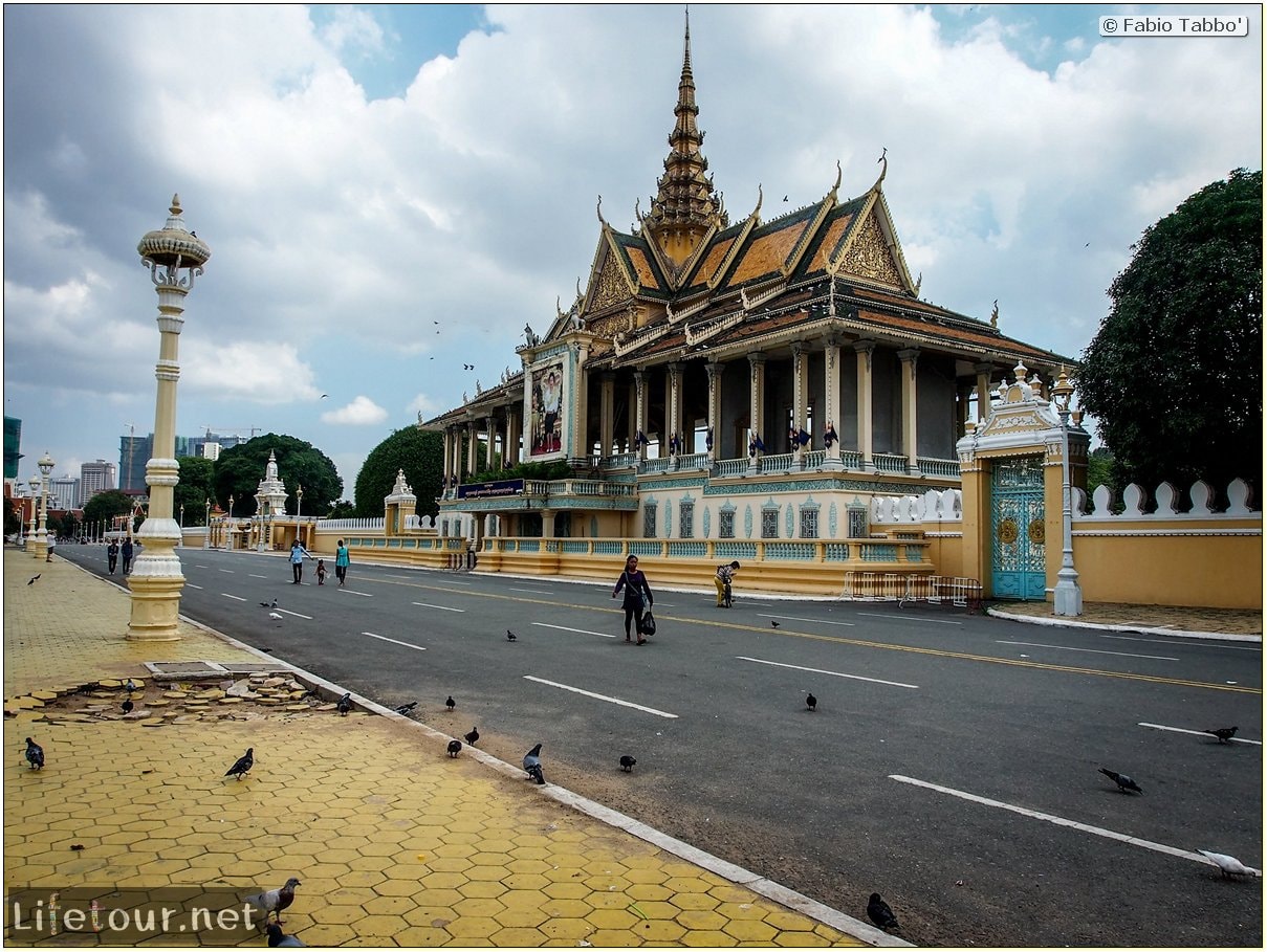 Fabio_s-LifeTour---Cambodia-(2017-July-August)---Phnom-Penh---Royal-Palace---Exterior---20057-cover