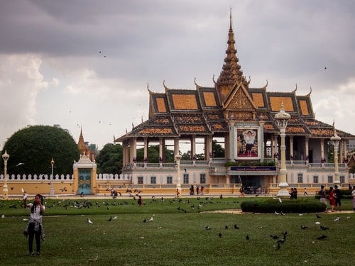 Fabio_s-LifeTour---Cambodia-(2017-July-August)---Phnom-Penh---Royal-Palace---Exterior---20092-cover