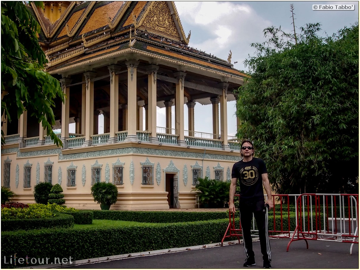 Fabio_s-LifeTour---Cambodia-(2017-July-August)---Phnom-Penh---Royal-Palace---Interior---20085