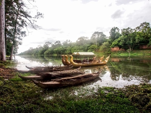 Fabio_s-LifeTour---Cambodia-(2017-July-August)---Siem-Reap-(Angkor)---Angkor-temples---Angkor-Thom-south-gate-bridge---20285-cover