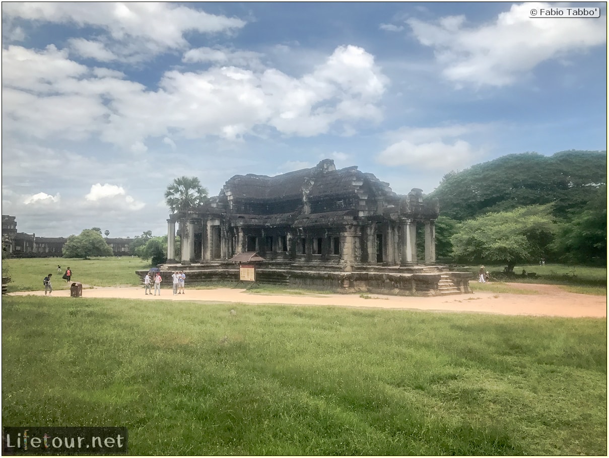 Fabio_s-LifeTour---Cambodia-(2017-July-August)---Siem-Reap-(Angkor)---Angkor-temples---Angkor-Wat---Other-pictures-Angkor-Wat---18592